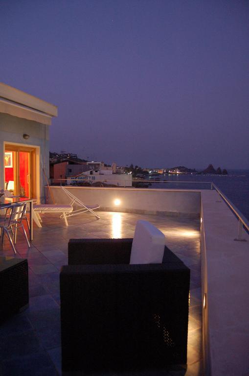 Bed and Breakfast La Terrazza Sul Mare Ачи Костелло Номер фото