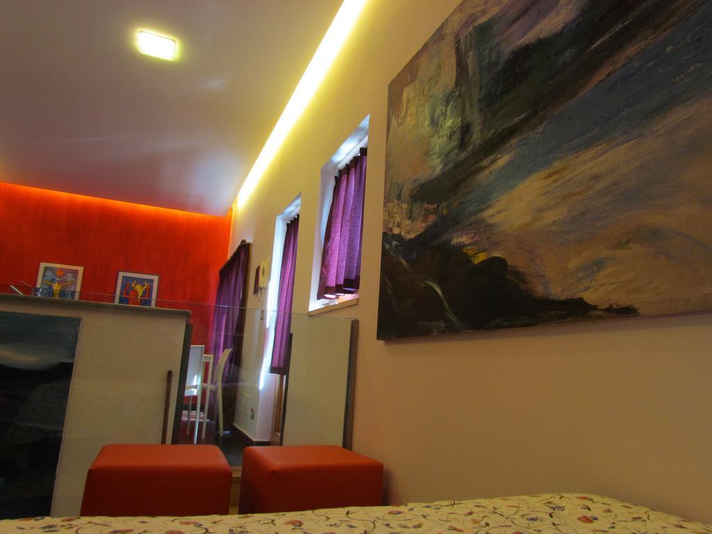 Bed and Breakfast La Terrazza Sul Mare Ачи Костелло Экстерьер фото